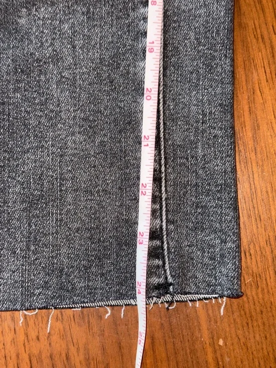 Judy Blue Gray Wide-Leg Crop Flare Jeans with Subtle ombré Fade - Picture 6 of 15